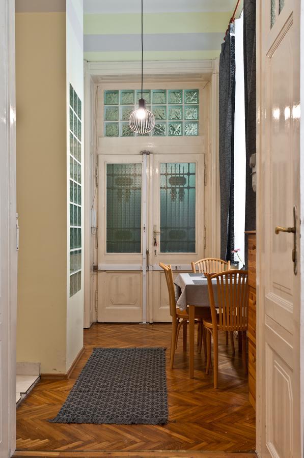 Capital Center Apartments Uelloi Budapest Exterior photo